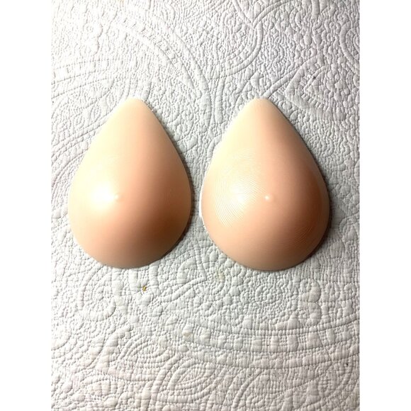 Silicone Breast Forms*Crossdressers*Sissy*Cosplay*Teardrop Shape*NIB*800g*C Cup - Picture 1 of 8